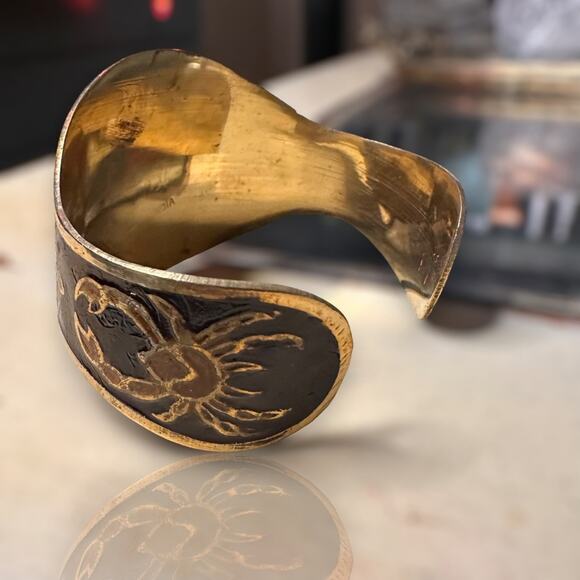 Vintage Brass Hand Painted CANCER Zodiac Astrology Cuff Bracelet - Picture 5 of 10